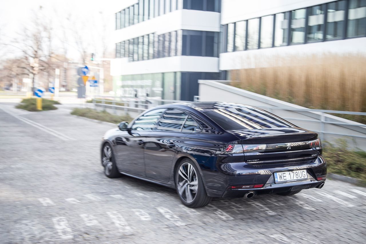 Peugeot 508 GT (2019) (fot. Mateusz Żuchowski)