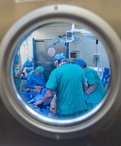 Pacjentki trafiły do szpitala. Zatrzymano pracowników kliniki