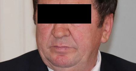Radny PiS skazany na karę więzienia. Nadal pracuje i głosuje