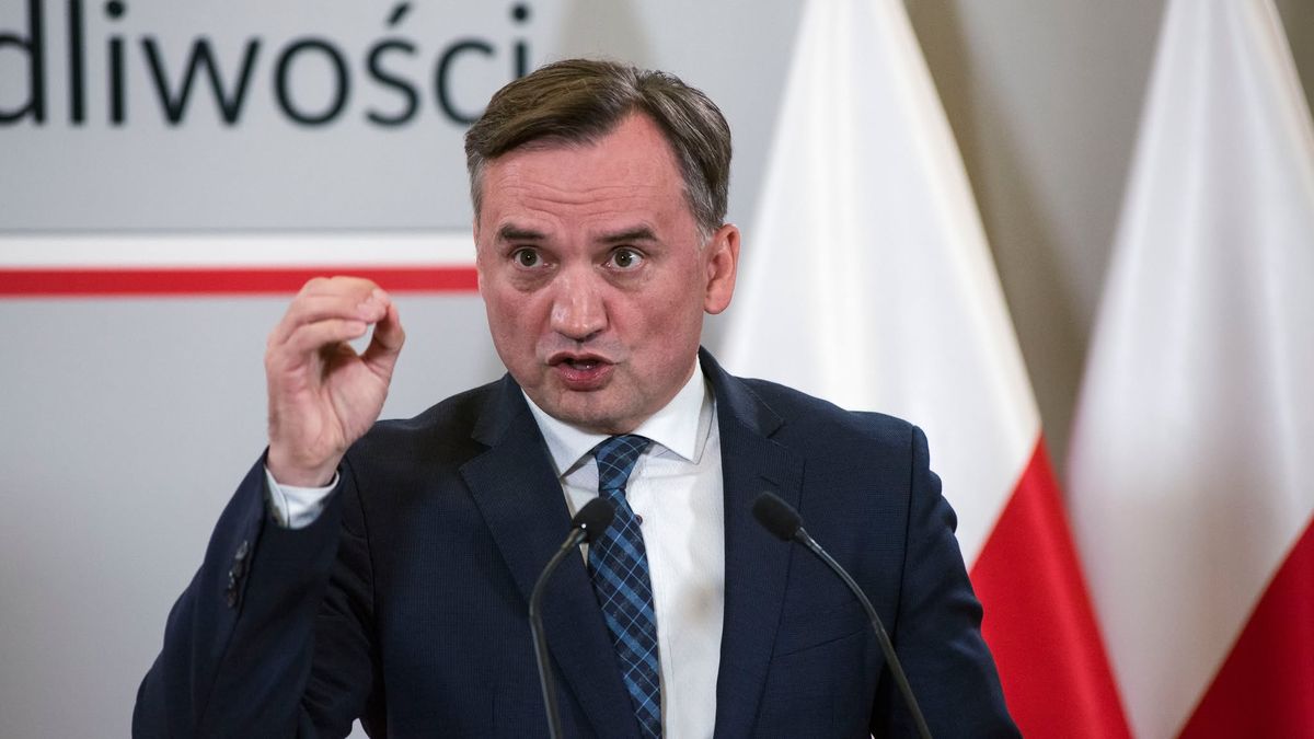 Czarne chmury nad Zbigniewem Ziobrą