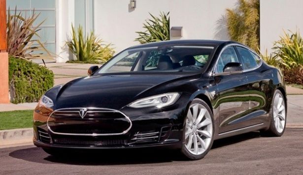 Tesla S Sport - setka w 4,4 sekundy?