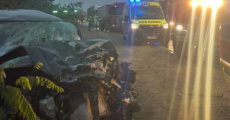 Hondą jechał 21-latek. Zderzył się z ciężarówką. Dramat koło Lubartowa