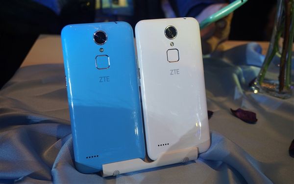 ZTE Blade A1 to jeden z najtańszych smartfonów z czytnikiem linii pailarnych 13