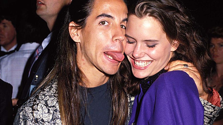 1989 MTV Video Music AwardsAnthony Kiedis & Ione Skye   (Photo by Jeff Kravitz/FilmMagic)Jeff KravitzAnimated, Full Length, tongue