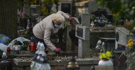Bóg, śmierć i cierpienie. Psychologia i wiara dają odpowiedzi