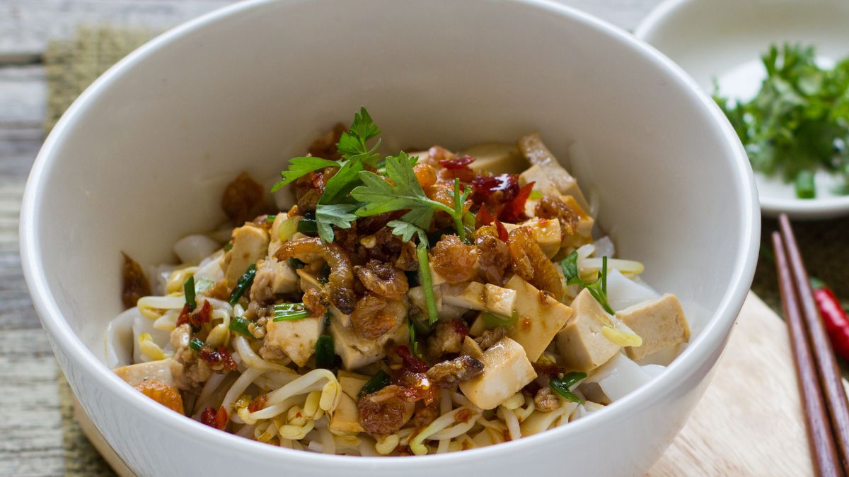 Bób po chińsku możesz zrobić z wieprzowiną, kurczakiem lub tofu