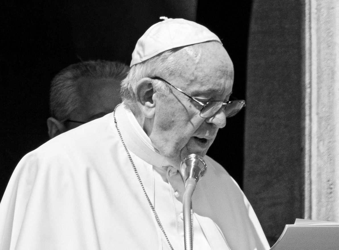 Polski dziennikarz poznał papieża Franciszka. "Pokazywał swoją rockandrollową twarz"