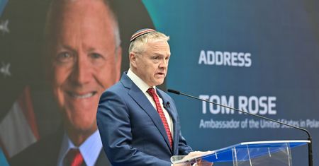 Człowiek Trumpa oddał hołd powstańcom. "Polska nigdy się nie poddaje"