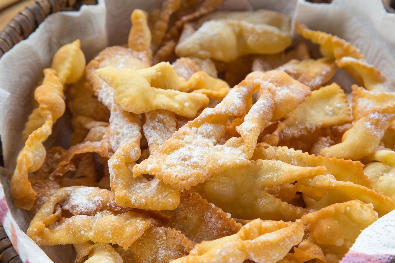 Te faworki zawsze wychodzą kruche. Sekret tkwi w jednym etapie