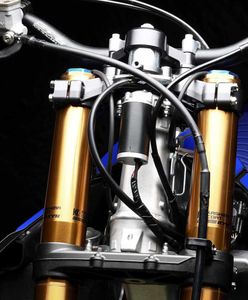 Yamaha tworzy wspomaganie kierownicy dla motocykli. Ma inne zadanie niż w samochodach