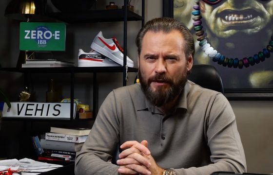 Stanowski o odejściach z Kanału Zero: "dezerter i spadochroniarze"