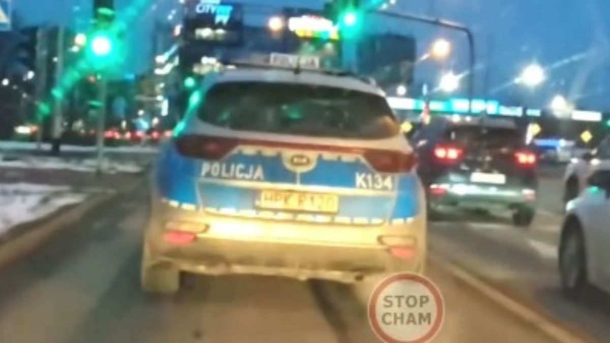 Policjanci z Rzeszowa nagrani na drodze