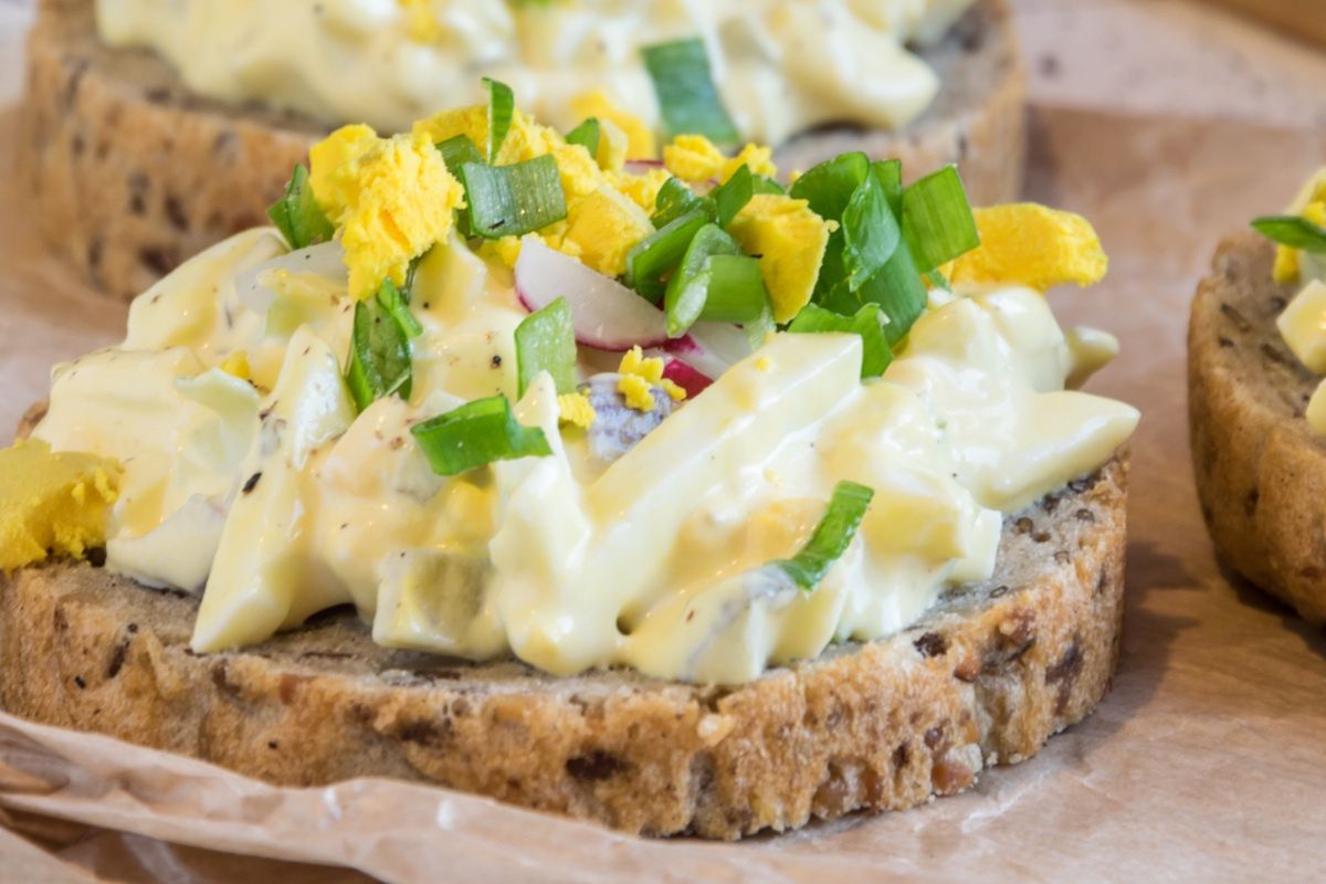 W weekendy często robię tę szybką pastę. Ma dużo białka i dobrze działa na jelita