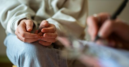 Nawet osiem lat czekania na psychiatrę dla dziecka. "Wiem, że to beznadziejne"