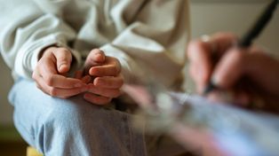 Nawet 8 lat czekania na psychiatrę dla dziecka. Brakuje lekarzy i terminów