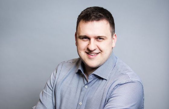 Mateusz Golis w Radiu Złote Przeboje. Jarosław Barwiak odszedł z Agory po 21 latach pracy