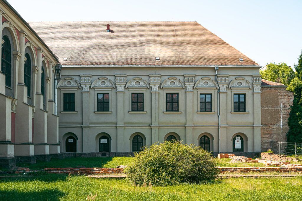 Skwer przy Garbarach w Poznaniu przechodzi metamorfozę. Historyczne miejsce odzyska dawny blask