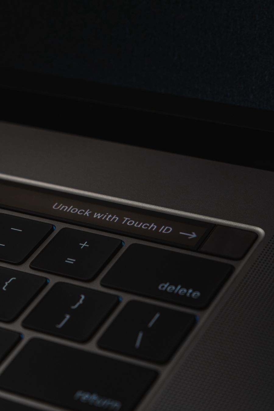 Skradziono schematy MacBooka