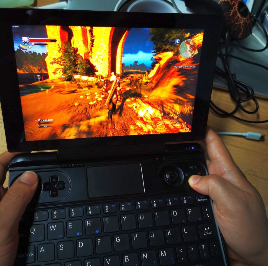 Znamy specyfikację GPD Win Max. Nowa przenośna konsola na Windowsie w formie minilaptopa 1