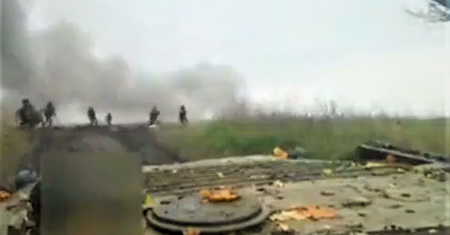 Najechali na minę i wybuchła panika. Z rosyjskiego BMP-2 nic nie zostało
