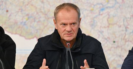 Tusk ma apel ws. tymczasowych mieszkań. "Wiadomo, że to nie własny dom"