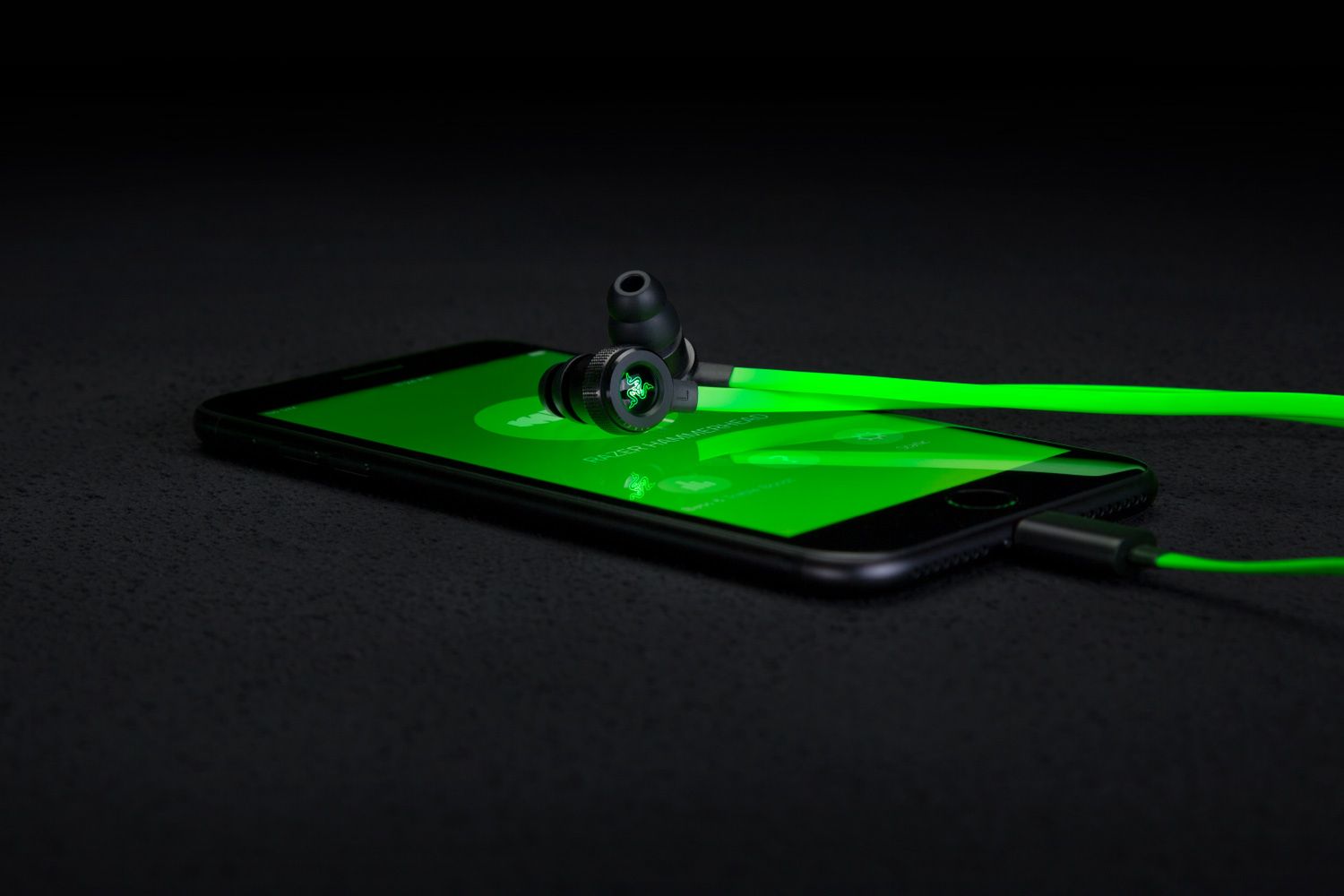 Razer Hammerhead BT i Hammerhead iOS: nowe słuchawki douszne dla urządzeń mobilnych 3