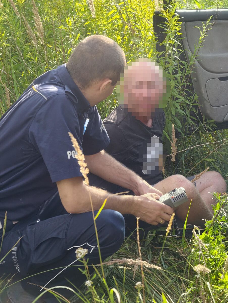 Miał blisko 2 promile. Pijany uciekał przed policją