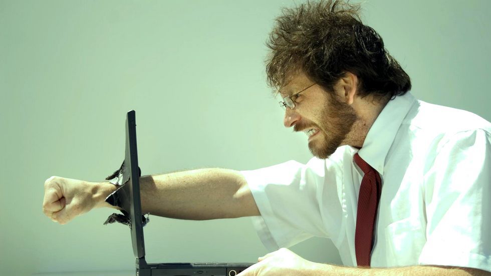 Nowy komputer okazał się zbyt wolny? Unia Europejska zajmie się problemem! 1