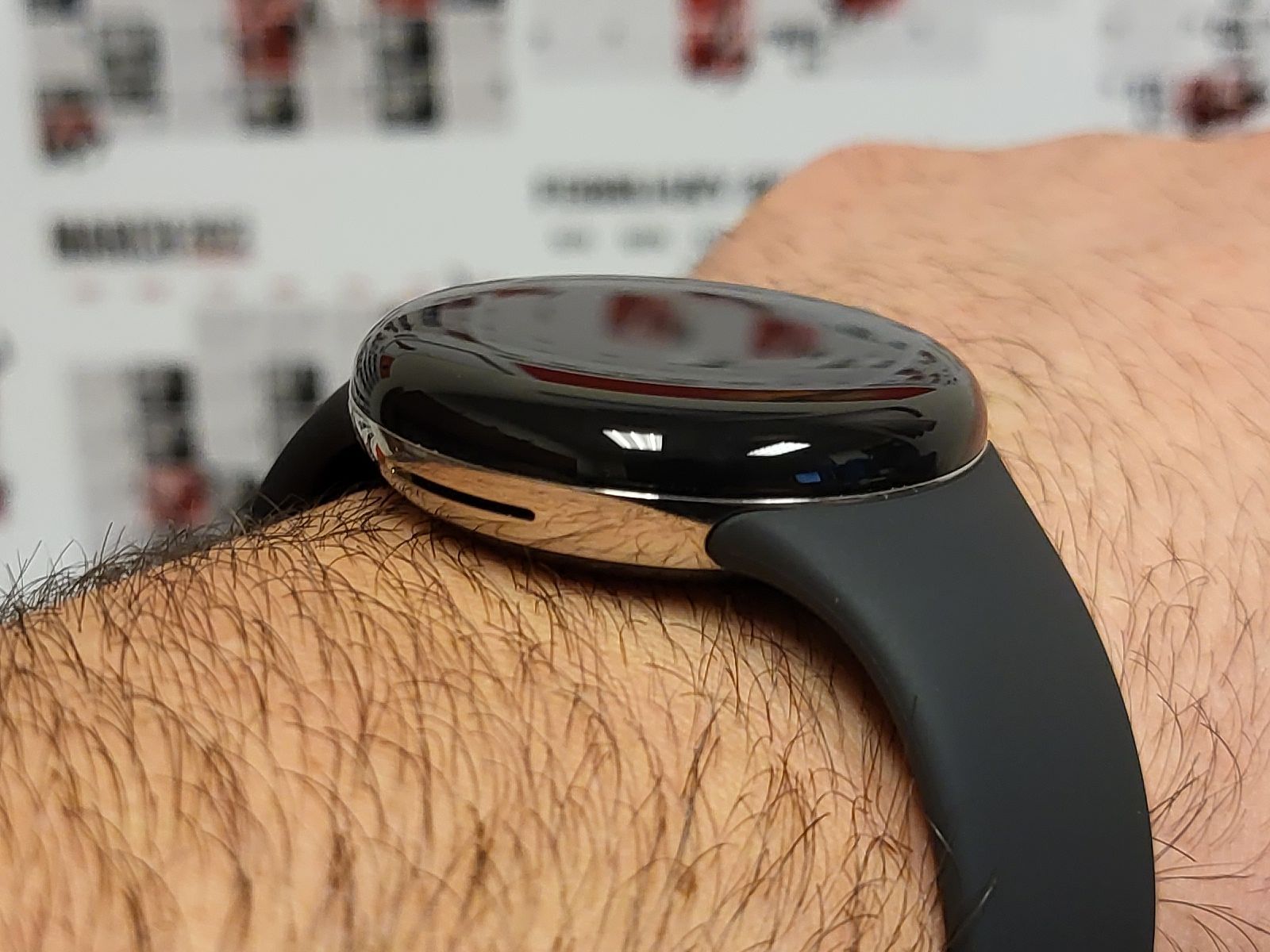 Gdyby Apple Watch był okrągły. Google Pixel Watch przyłapany na zdjęciach 3