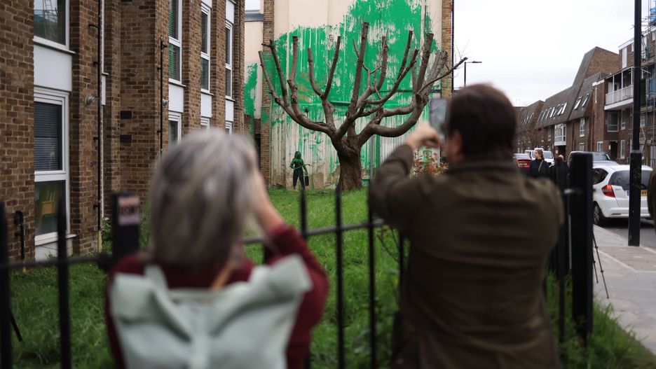 Nowy mural Banksy'ego znajduje się w Finsbury Park w Londynie