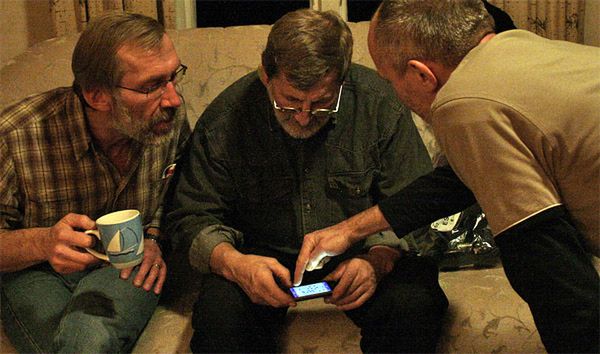 Telefon dla babci i dziadka - jaki wybrać? 1