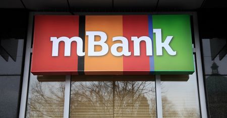 Awaria w mBanku. Klienci nie mogą płacić BLIK-iem