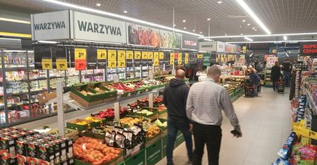 Koronawirus w Lublinie: Był na kwarantannie, poszedł na zakupy. Zapłaci 5 tys. zł