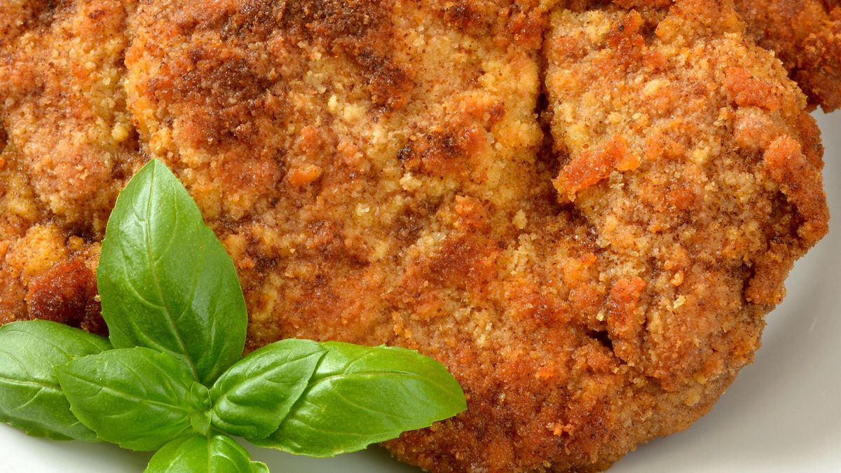 Co zrobić, żeby panierka na kotletach była chrupiąca i pulchna?