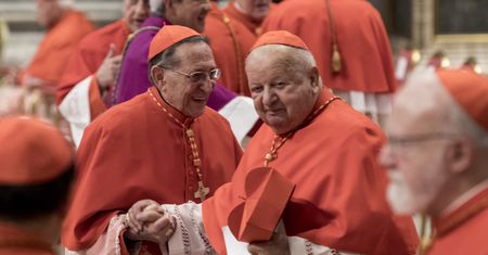 Watykan podjął decyzję ws. kardynała Stanisława Dziwisza