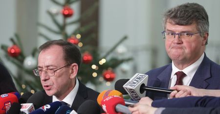 Nowe doniesienia ws. kary dla Kamińskiego i Wąsika. Sąd ma wydać kluczowe pismo