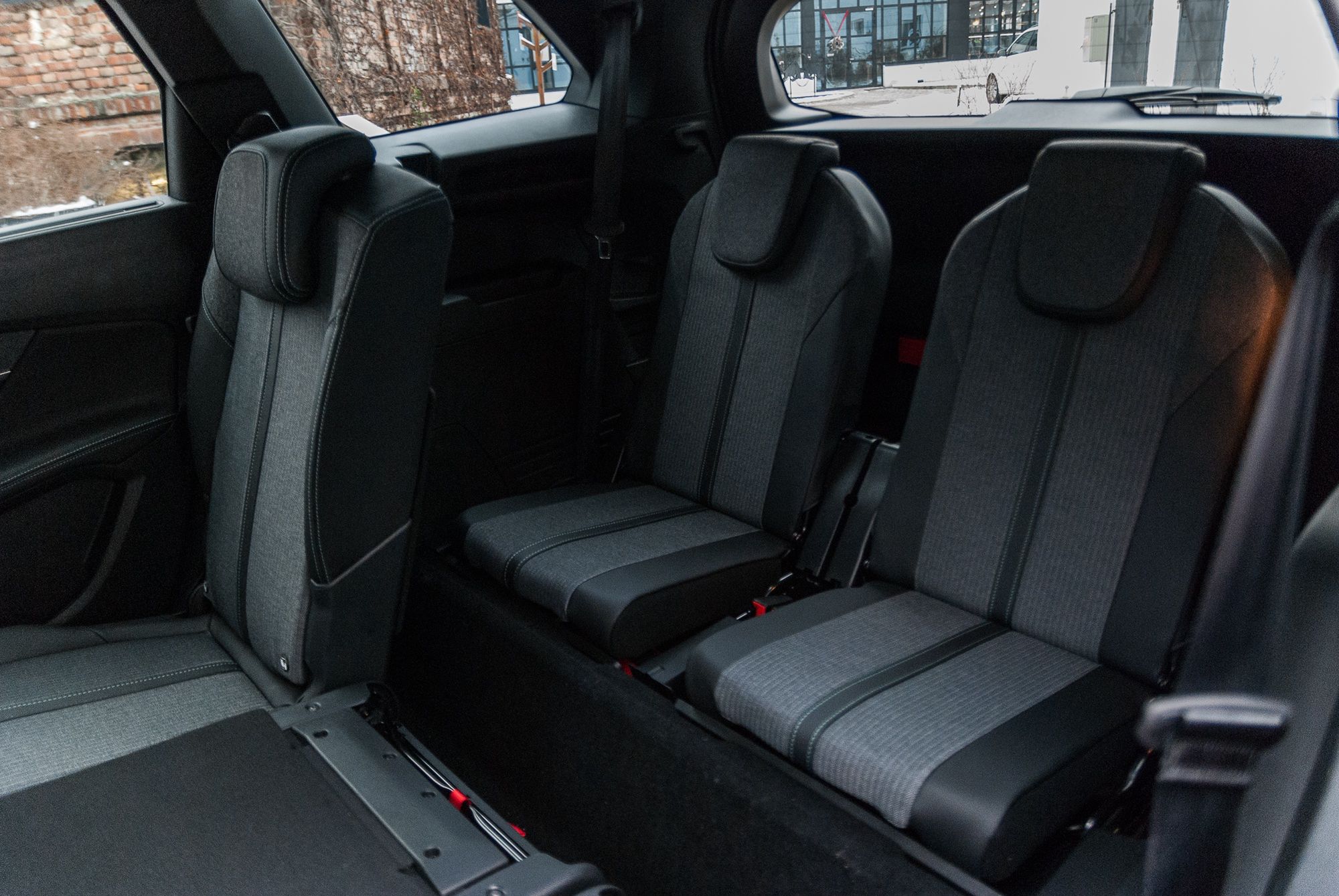 Peugeot 5008 hybrid