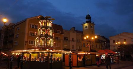 Rybnik. Nie poddali się koronawirusowi, miasto zaprasza na jarmark bożonarodzeniowy