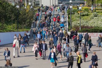 Ponad 20 miliardów złotych na kontach Polaków. Wystarczyło pięć lat