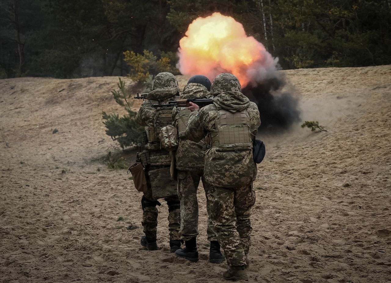 Zełenski podjął decyzję. Narada w sprawie Bachmutu