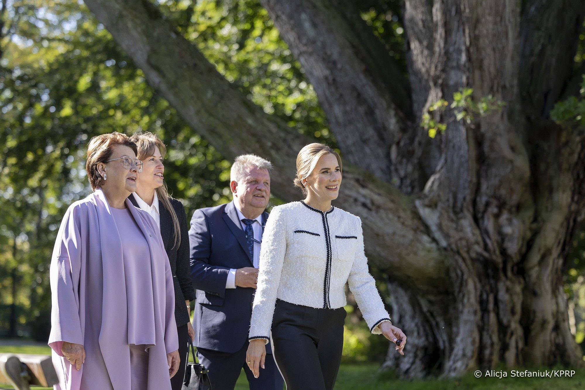 Marta Nawrocka powitała pierwszą parę Estonii w Belwederze