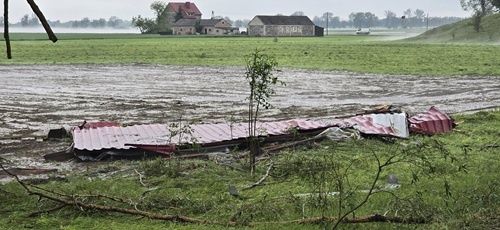 Skutki porannej wichury 