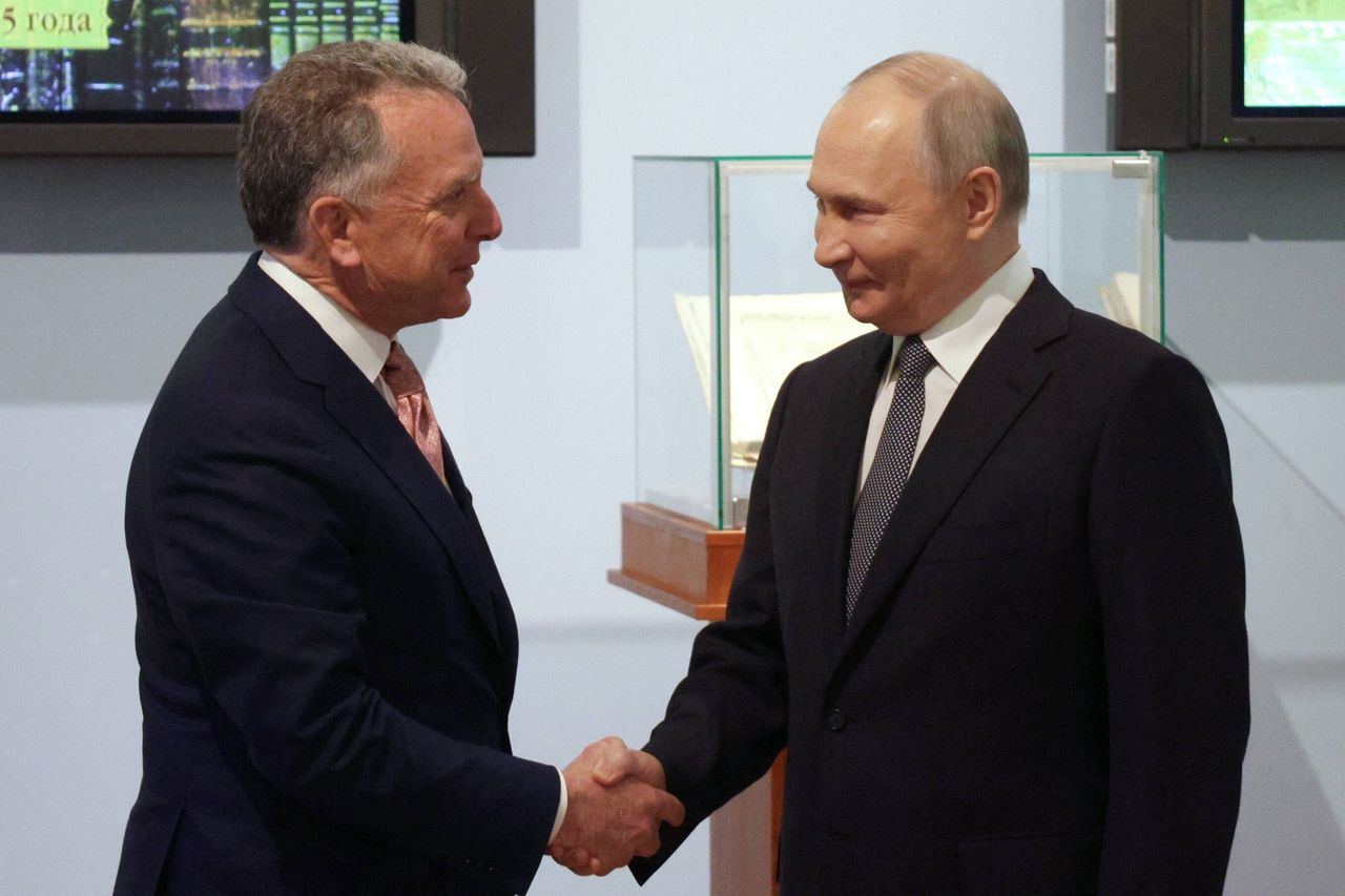 Trumps Gesandter trifft Putin: Kontroverse Gespräche zur Ukraine