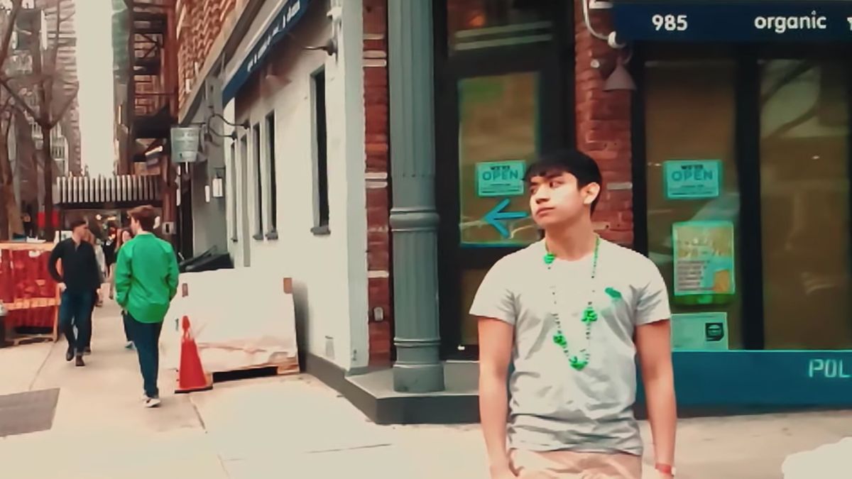 Samsung Galaxy S10: 960 kl./s sprawiło, że ludzie na filmie zamarli w bezruchu 1