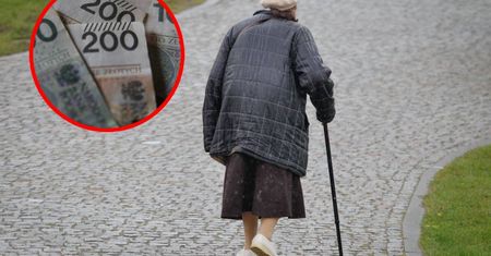 Jak zyskać 500 zł więcej na emeryturze? Wybierz odpowiedni miesiąc
