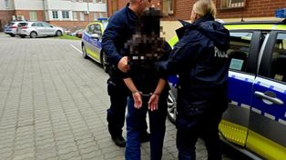 Chojnów: Atak na kuriera. 43-latka trafiła do aresztu