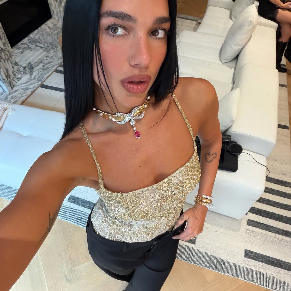 Dua Lipa na najnowszych fotkach