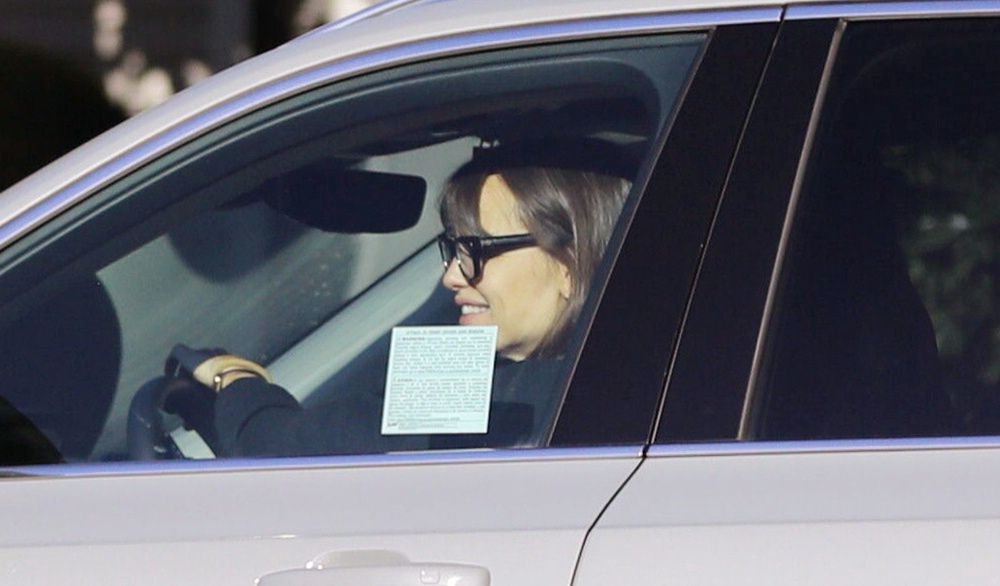 Jennifer Garner wymyka się z domu Bena Afflecka