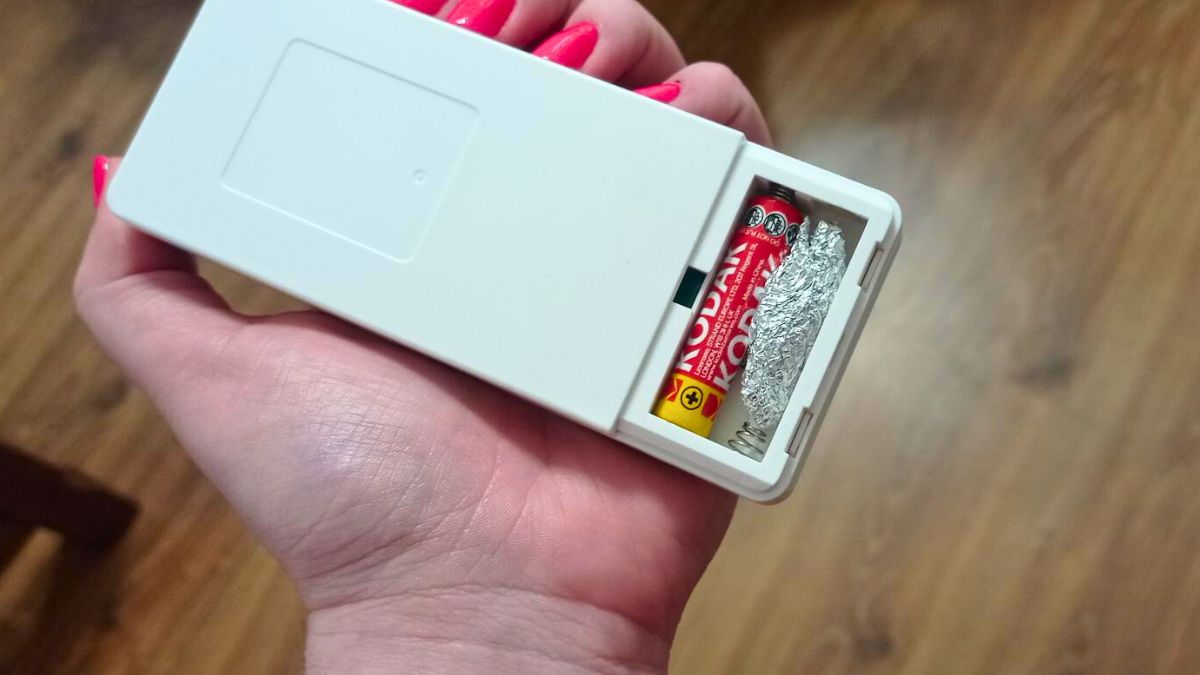 Wyczerpana bateria do pilota to dla mnie żaden problem 