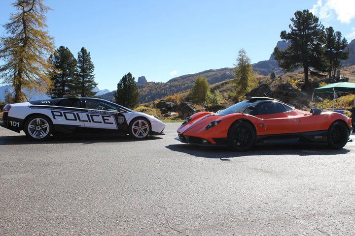 Pagani Zonda kontra policyjne Lamborghini Murcielago